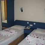 Club Meridmar Aparthotel Armutalan